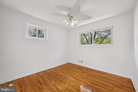 9801 Arbor Hill Dr, Silver Spring, MD 20903 photo 14