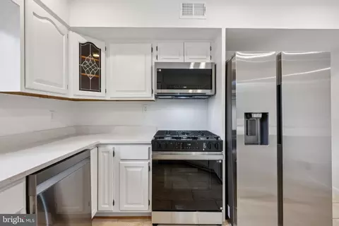 9801 Arbor Hill Dr, Silver Spring, MD 20903 photo 9