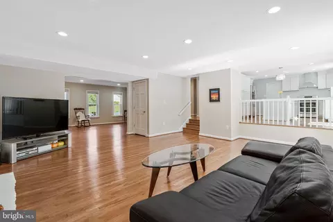 Living - 15205 Rockport Dr, Silver Spring, MD 20905 photo 8 of 8