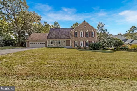 Exterior - 15205 Rockport Dr, Silver Spring, MD 20905 photo 5 of 13