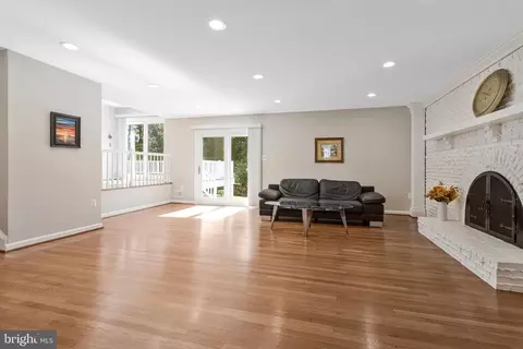 Living - 15205 Rockport Dr, Silver Spring, MD 20905 photo 4 of 8