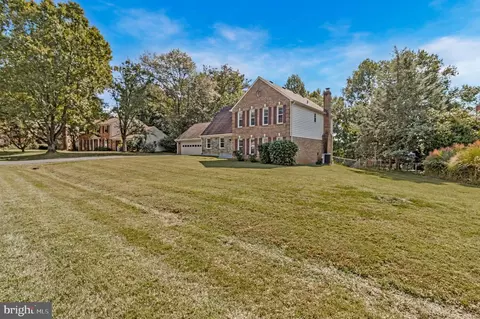 Exterior - 15205 Rockport Dr, Silver Spring, MD 20905 photo 4 of 13