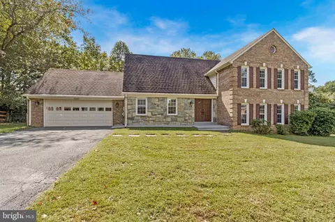 Exterior - 15205 Rockport Dr, Silver Spring, MD 20905 photo 3 of 13