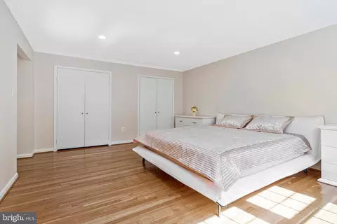 Bedroom - 15205 Rockport Dr, Silver Spring, MD 20905 photo 2 of 7