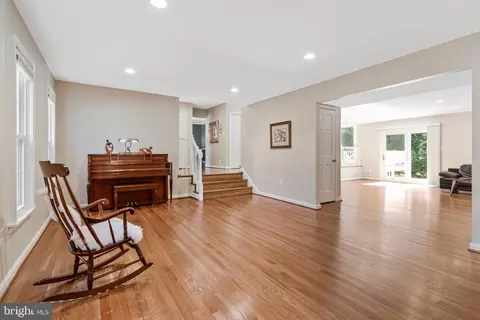 Living - 15205 Rockport Dr, Silver Spring, MD 20905 photo 2 of 8