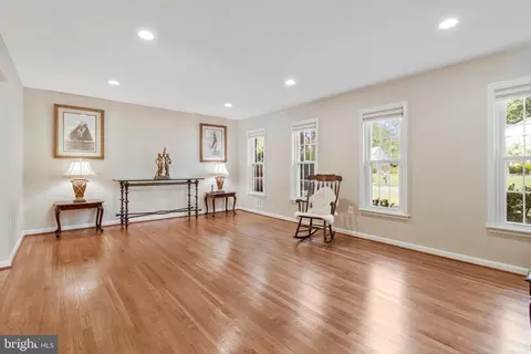 Living - 15205 Rockport Dr, Silver Spring, MD 20905 photo 1 of 8