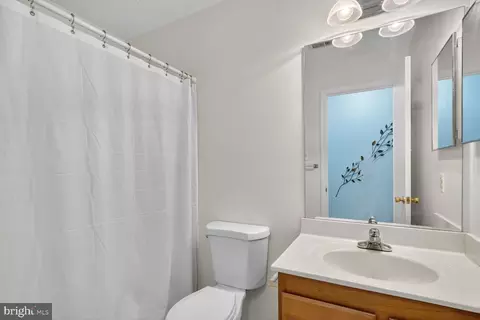 Bath - 14101 Valleyfield Dr #11-4, Silver Spring, MD 20906 photo 3 of 4