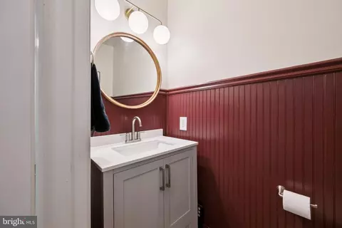 Bath - 13673 Cedar Creek Ln, Silver Spring, MD 20904 photo 1 of 3