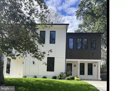 10012 Menlo Ave, Silver Spring, MD 20910