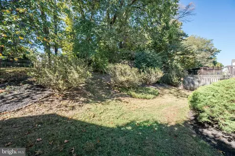 12 Solitaire Ct, Gaithersburg, MD 20878 photo 52