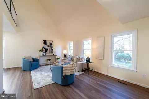 12 Solitaire Ct, Gaithersburg, MD 20878 photo 11