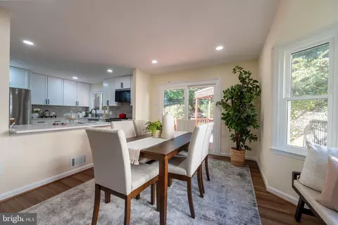 12 Solitaire Ct, Gaithersburg, MD 20878 photo 17