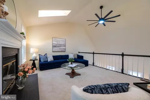 12 Solitaire Ct, Gaithersburg, MD 20878 photo 32