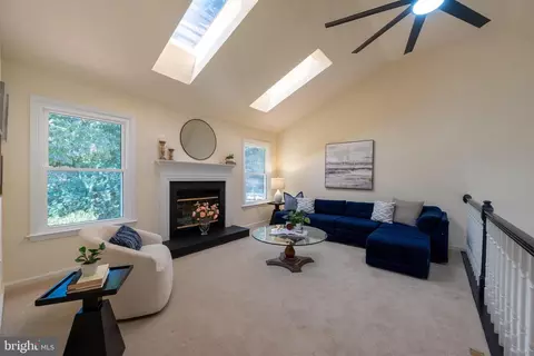 12 Solitaire Ct, Gaithersburg, MD 20878 photo 31