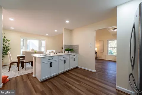 12 Solitaire Ct, Gaithersburg, MD 20878 photo 24