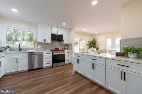 12 Solitaire Ct, Gaithersburg, MD 20878 photo 22