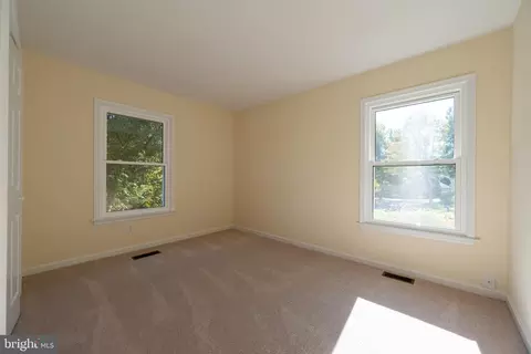 12 Solitaire Ct, Gaithersburg, MD 20878 photo 29