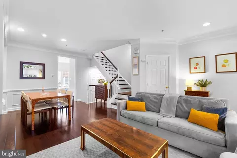 8521 Cameron St, Silver Spring, MD 20910 photo 5