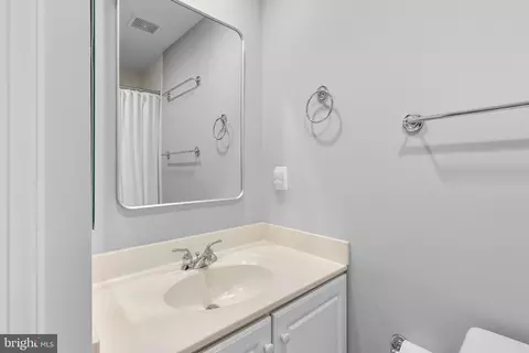 8521 Cameron St, Silver Spring, MD 20910 photo 25