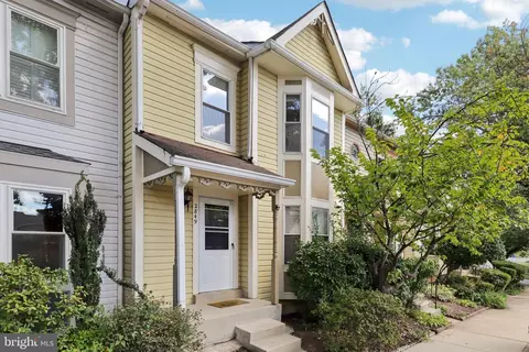 2849 Schoolhouse Cir, Silver Spring, MD 20902 photo 1