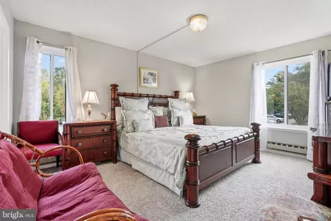 Bedroom - 15300 Beaverbrook Ct #88-2E, Silver Spring, MD 20906 photo 3 of 4