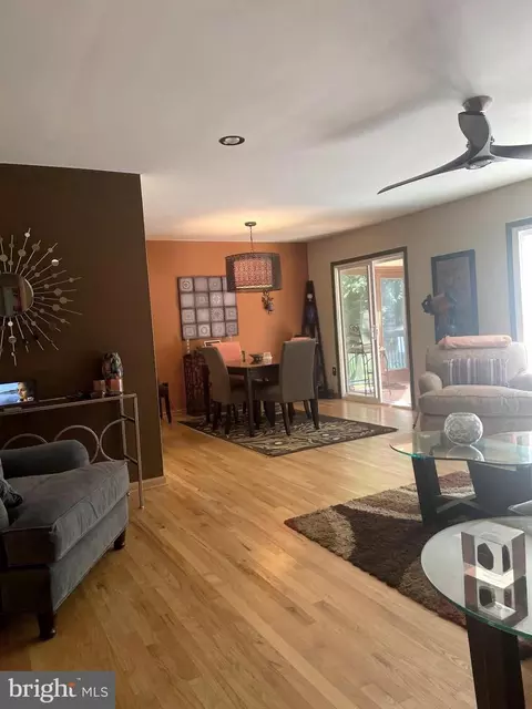 Dining - 621 Piping Rock Dr, Silver Spring, MD 20905 photo 1 of 7