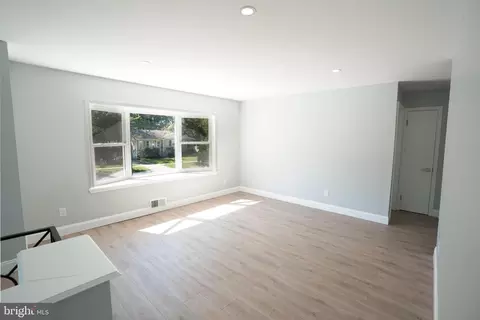 Living - 2652 Cory Ter, Silver Spring, MD 20902 photo 2 of 4
