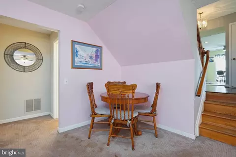 Entry Way - 2312 Nees Ln, Silver Spring, MD 20905 photo 2 of 2