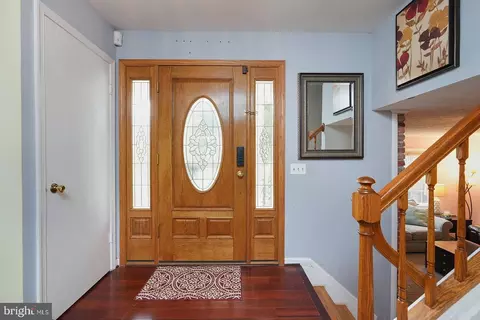 Entry Way - 2312 Nees Ln, Silver Spring, MD 20905 photo 1 of 2