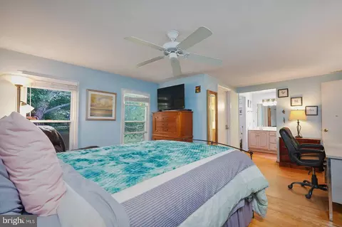 Bedroom - 2312 Nees Ln, Silver Spring, MD 20905 photo 1 of 8
