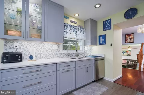 Kitchen - 2312 Nees Ln, Silver Spring, MD 20905 photo 4 of 4