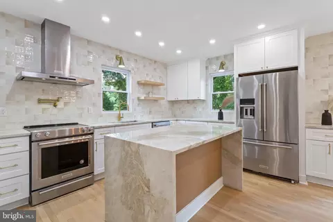 Kitchen - 3 Knox Pl, Silver Spring, MD 20901 photo 1 of 4