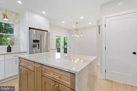 Kitchen - 3 Knox Pl, Silver Spring, MD 20901 photo 3 of 4