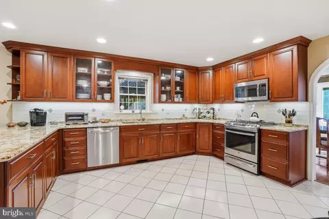 2101 Drury Rd, Silver Spring, MD 20906 photo 13