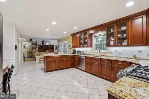 2101 Drury Rd, Silver Spring, MD 20906 photo 12