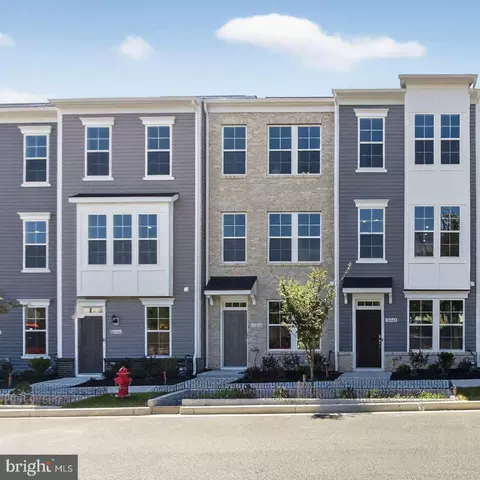 10036 Harper Vale Rd, Montgomery Village, MD 20886