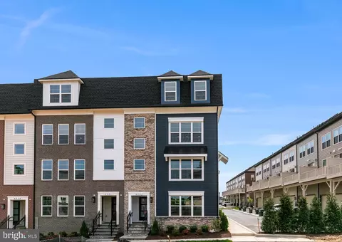 10042 Blackwell Rd # 2, Rockville, MD 20850