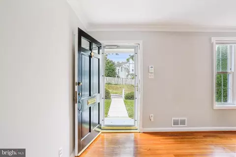 Entry Way - 11515 Lund Pl, Silver Spring, MD 20902 photo 1 of 3