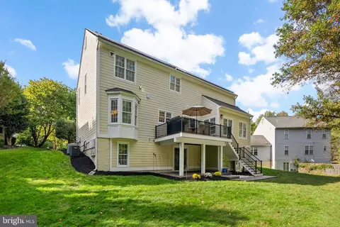 Exterior - 3 Jaystone Ct, Silver Spring, MD 20905 photo 7 of 10