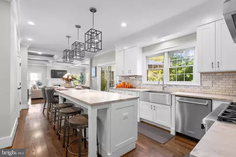 Kitchen - 3 Jaystone Ct, Silver Spring, MD 20905 photo 5 of 5