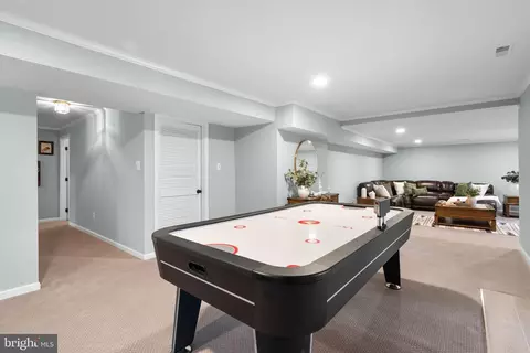 Entry Way - 3 Jaystone Ct, Silver Spring, MD 20905 photo 8 of 8