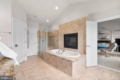 18709 Ashbourne Pl, Olney, MD 20832 photo 18