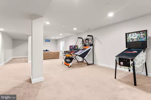 18709 Ashbourne Pl, Olney, MD 20832 photo 33