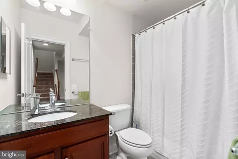 18709 Ashbourne Pl, Olney, MD 20832 photo 28
