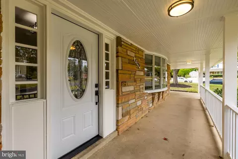 Exterior - 3173 Castleleigh Rd, Silver Spring, MD 20904 photo 5 of 12