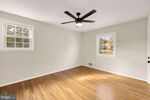 Bedroom - 3173 Castleleigh Rd, Silver Spring, MD 20904 photo 6 of 7