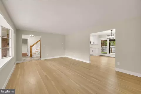 Living - 3173 Castleleigh Rd, Silver Spring, MD 20904 photo 2 of 5