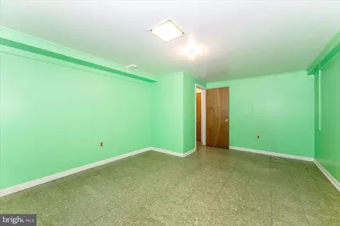 16212 Old Orchard Rd, Silver Spring, MD 20905 photo 39