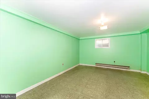 16212 Old Orchard Rd, Silver Spring, MD 20905 photo 38