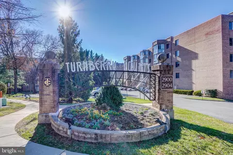 2904 N Leisure World Blvd #514, Silver Spring, MD 20906